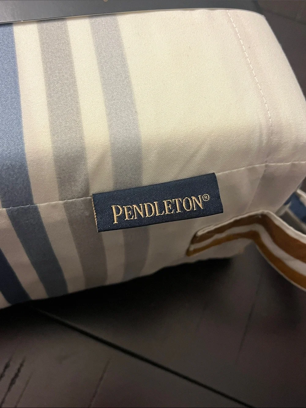 Pendleton Westland Stripe King Sheet Set, Flat Fitted 2 King Pillowcases new